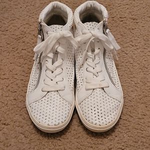 Dolce Vita Zip Up Sneakers Size 7.5